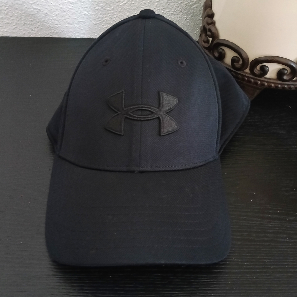 Under Armour Black Cap